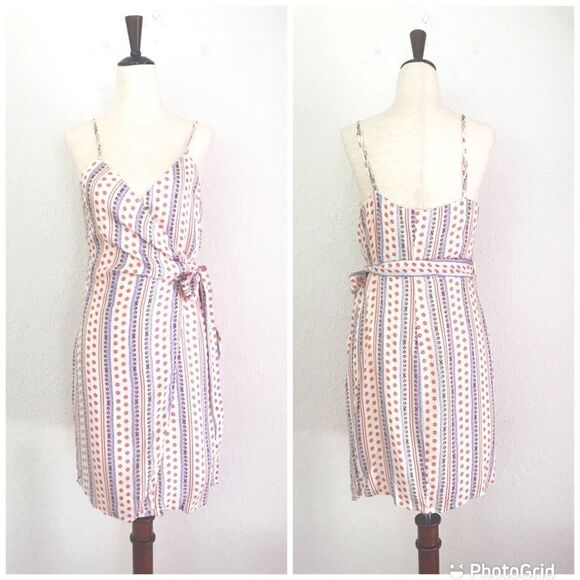 JETSET DIARIES Mini Wrap Dress Floral Print Spaghetti Strap Cream Medium New - Picture 2 of 12